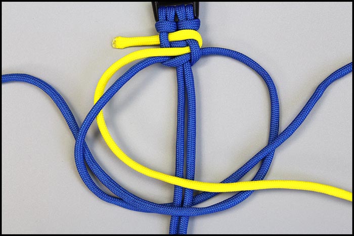 Parachute cord bracelet tutorial. Paracord bracelet. - DIY crafts